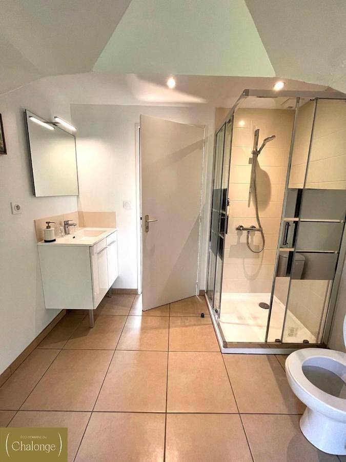 Location de vacances pour 10 personnes, avec terrasse, animaux acceptés à Héric - 2