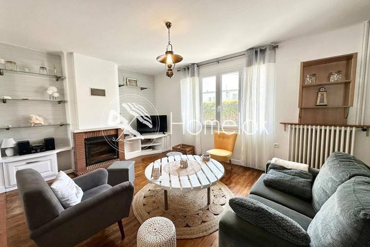 Location de vacances pour 6 personnes, avec terrasse et jardin dans Plage de Port Blanc-Kerroch