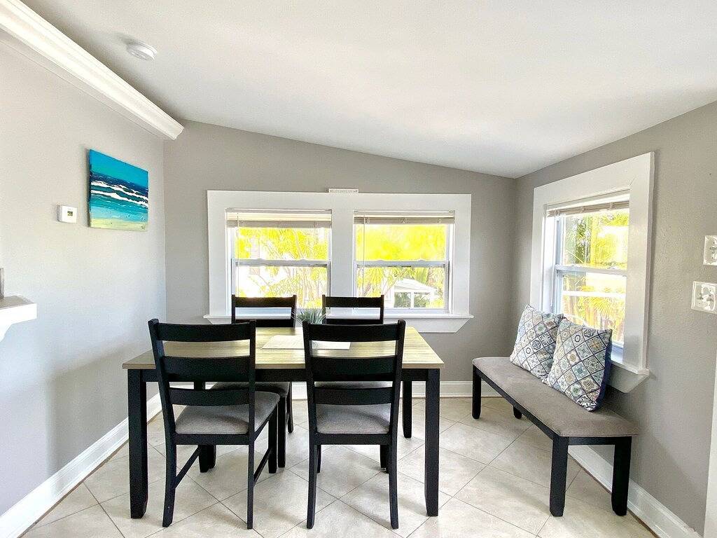 Private Bayside Property -- With Private Fishing/Boating Pier/Remote Office in Bradenton Beach, Anna Maria Island