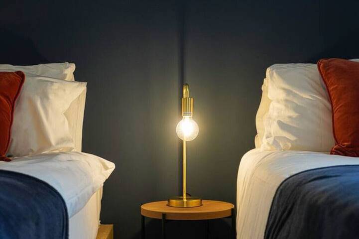 Ganze Wohnung, Beautiful Apartment • City Centre • Balcony • Free Parking • Fast WiFi • Smart TV • Yoko Property in Milton Keynes, Südostengland