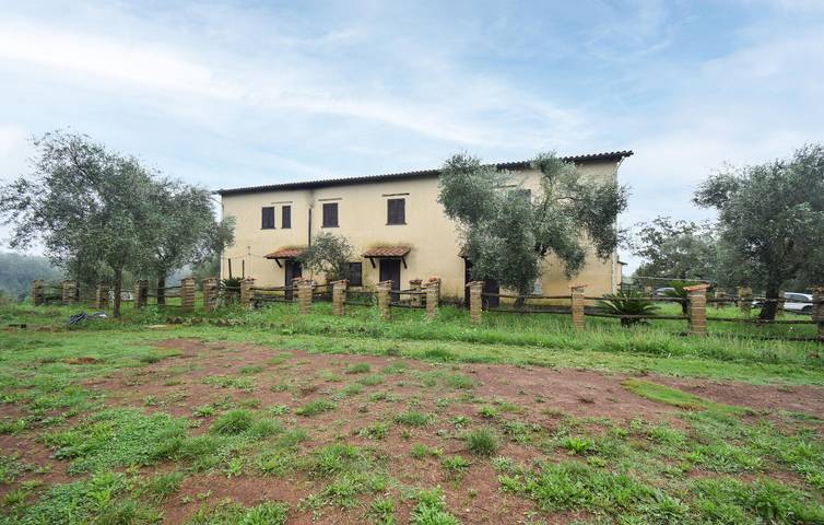 Location de vacances pour 5 personnes, avec Terrasse et Jardin à Vignanello