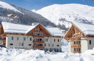 Chalet pour 8 personnes, avec sauna et balcon à Valloire