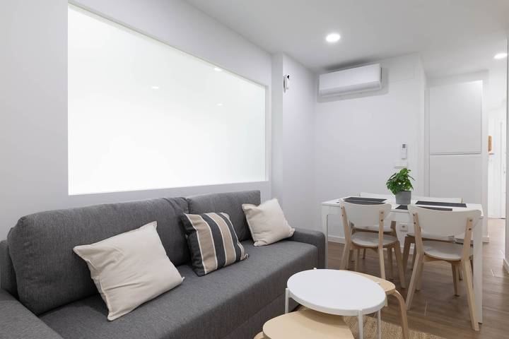 Ganze Wohnung, Apartment Candida mit Bergblick, Gemeinschaftsgarten und Klimaanlage in San Cosme de Outeiro, Outes