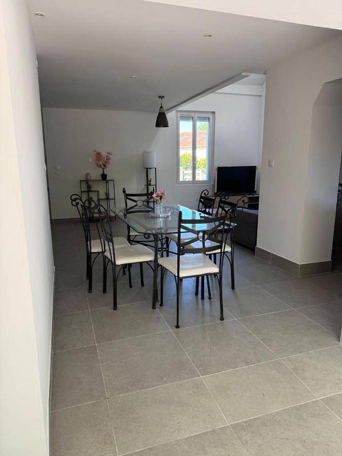 Location de vacances pour 6 personnes, avec jardin et terrasse, animaux acceptés à Souesmes - 3