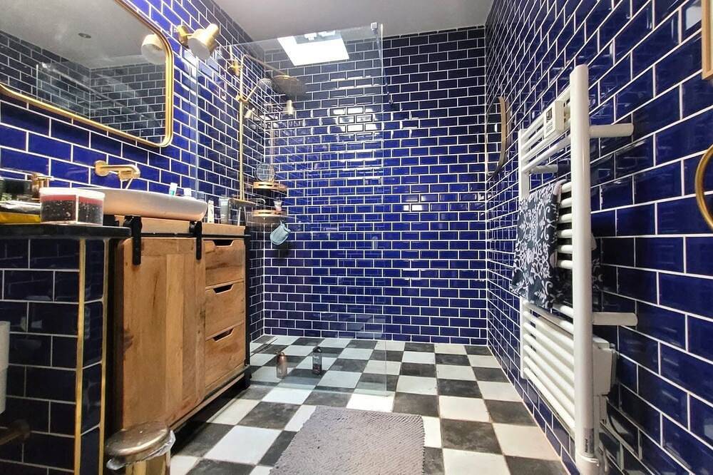 Huge loft 10 minutes from Paris in Nanterre, Altos del Sena