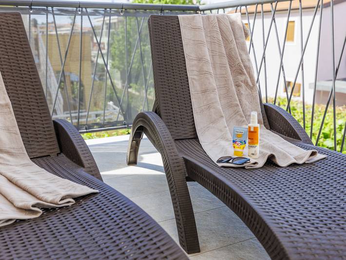 Ferienwohnung für 6 Personen, mit Terrasse und Garten in Novigrad - 4