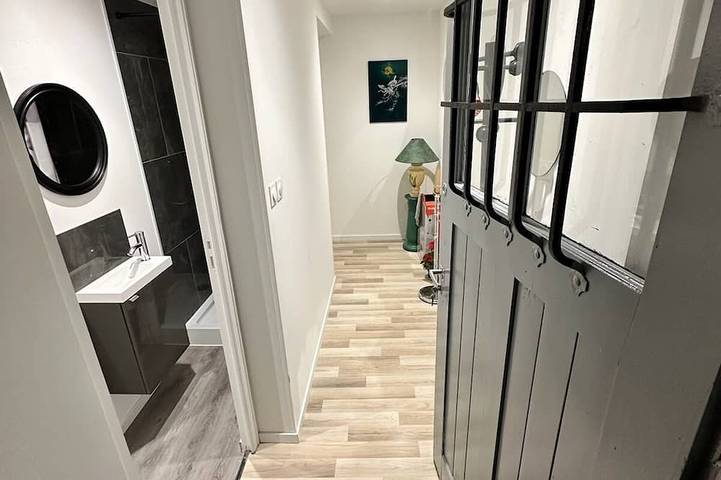 Appartement entier, :Charmant appartement à 7mn du centre - Proche commodités et transport en commun in Mulhouse, Région de Mulhouse