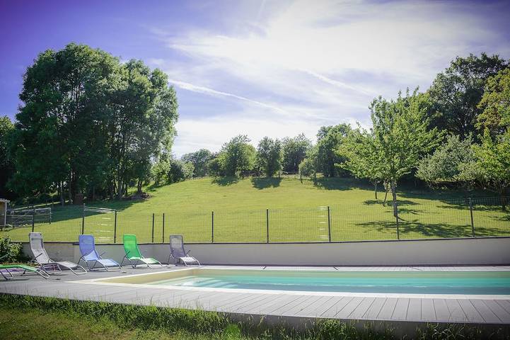 Maison de vacances pour 5 personnes, avec jardin et piscine ainsi que sauna et jacuzzi, animaux acceptés dans Meurthe-et-Moselle