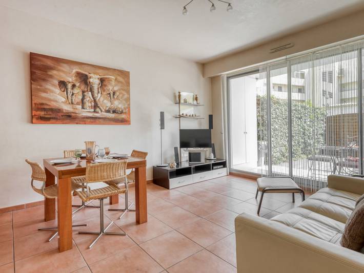 Ferienwohnung für 4 Personen, mit Terrasse in Antibes - 4