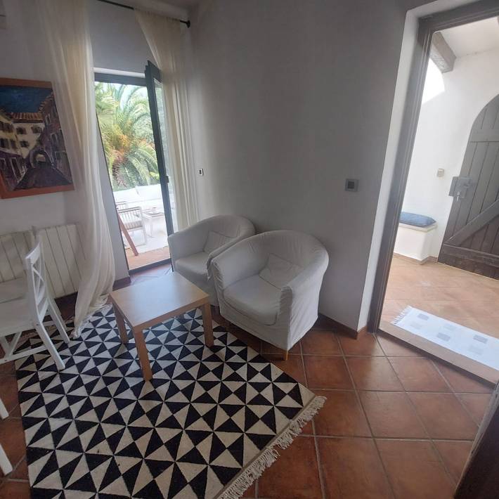 Ganze Wohnung, 2-Zimmer-Ferienwohnung mit Terrasse und Meerblick Pjescana Uvala, Pula A-27435-b in Pjescana Uvala, Südküste Istrien