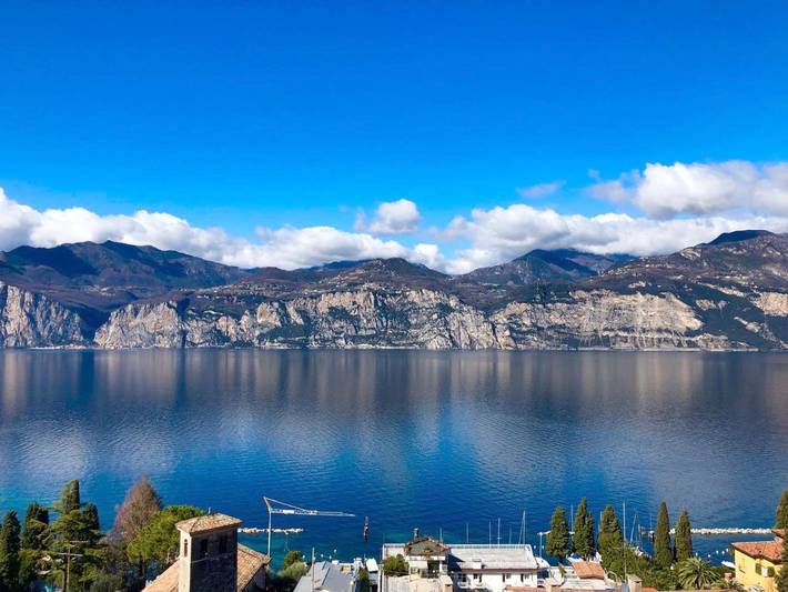 Hôtel pour 2 personnes, avec Balcon et Jacuzzi ainsi que Terrasse et Jardin à Malcesine