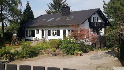 Ferienwohnung für 4 Personen, mit Terrasse und Garten in Balve