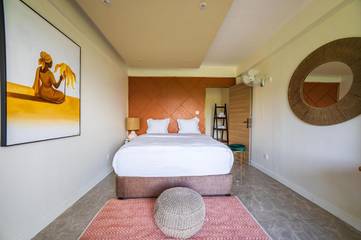 Maison d’hôte pour 2 personnes, avec jacuzzi ainsi que balcon et piscine dans Chirongui