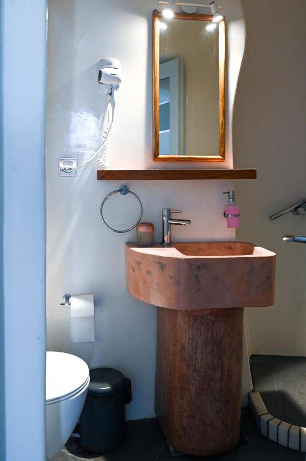 Gîte pour 6 personnes, avec vue et jardin à Karterados - 3