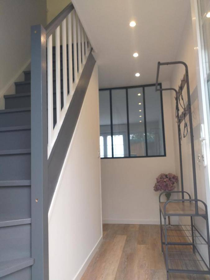 Location de vacances pour 10 personnes, avec vue ainsi que piscine et jardin à Thiberville - 4