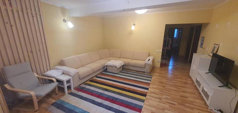 Villa pour 2 personnes, avec jacuzzi ainsi que terrasse et piscine en Roumanie - 4