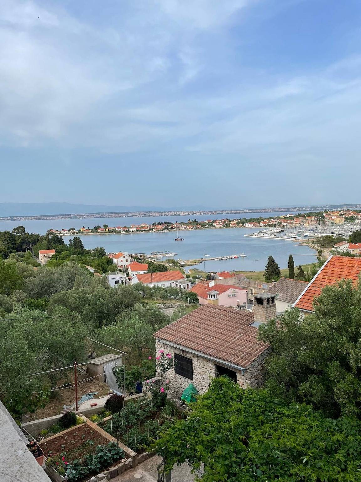 Smještaj Za Odmor za 5 Osobe u Lukoran, Otok Ugljan