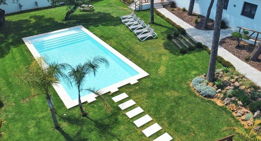 Chalet para 18 personas, con piscina y jardín, Se admiten mascotas en Arcos de la Frontera