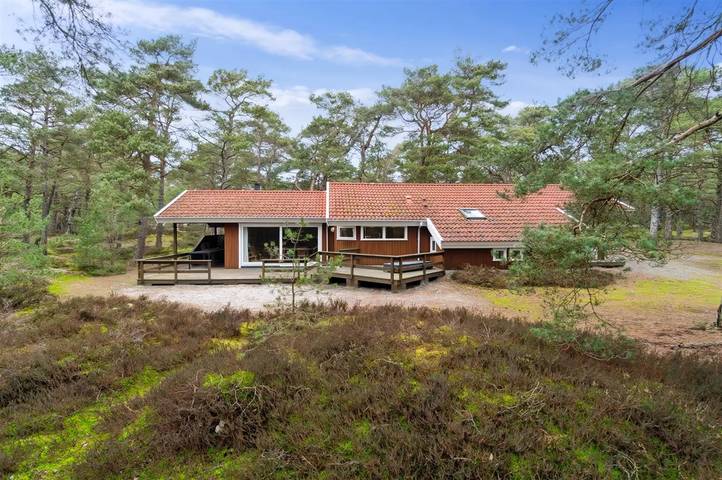 Ferienhaus für 8 Personen, mit Whirlpool und Terrasse sowie Sauna auf Bornholm