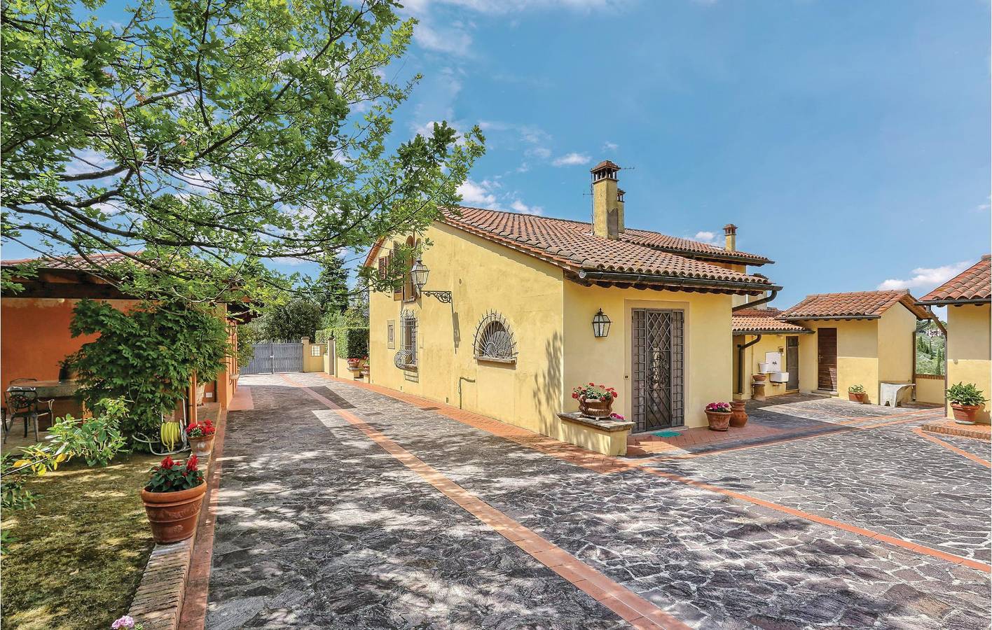 Toskana Wohnung mit Pool & Parkplatz. in Palaia, Pisa Provinz