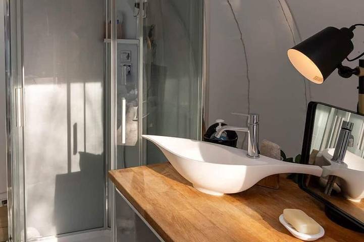 Gîte pour 2 personnes, avec jacuzzi et balcon à Lindry - 4