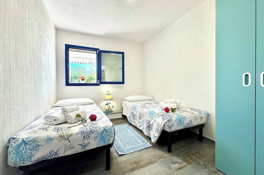 Ganze Wohnung, \" Sunrise Beach House \" in Torre di Bari, Ogliastra Provinz