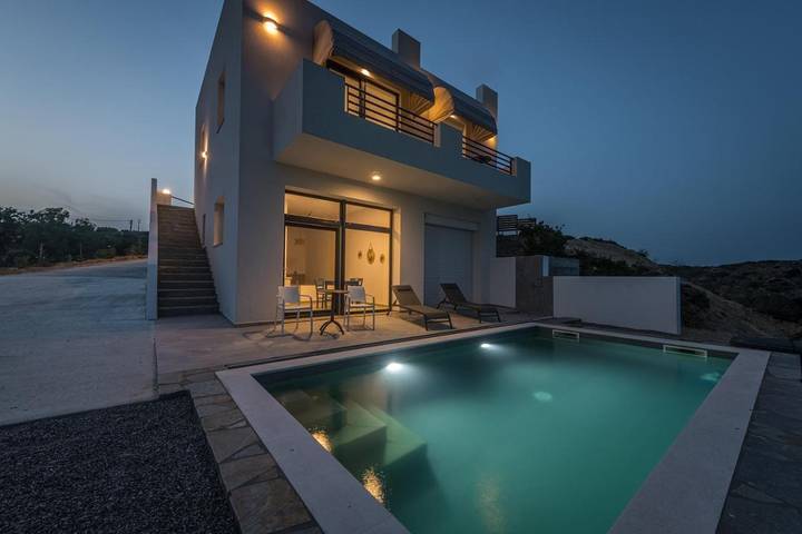 Villa für 4 Personen, mit Ausblick und Garten sowie Pool auf Kos - 2