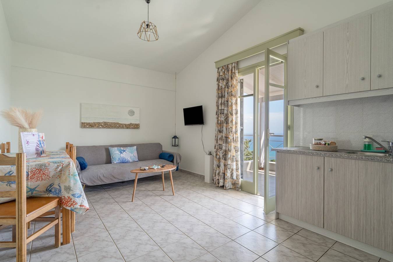 Ganze Wohnung, Apartment 'Maistrali Second Floor 2' mit Meerblick, Wlan und Klimaanlage in Ratzakli, Kefalonia