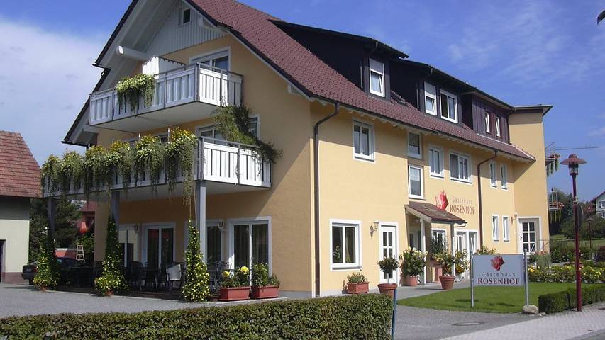 Room for 2 people, with terrace and balcony/terrace as well as lake view - 1