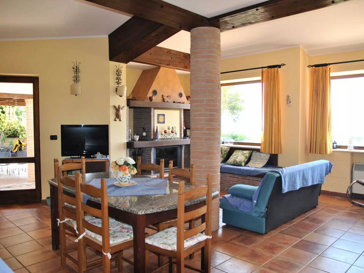 Maison 11 Personnes in Itri, Province de Latina