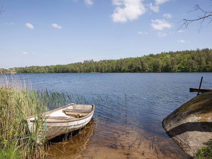 Ferienhaus für 4 Personen, mit Terrasse und Seeblick sowie Garten in Blekinge - 2