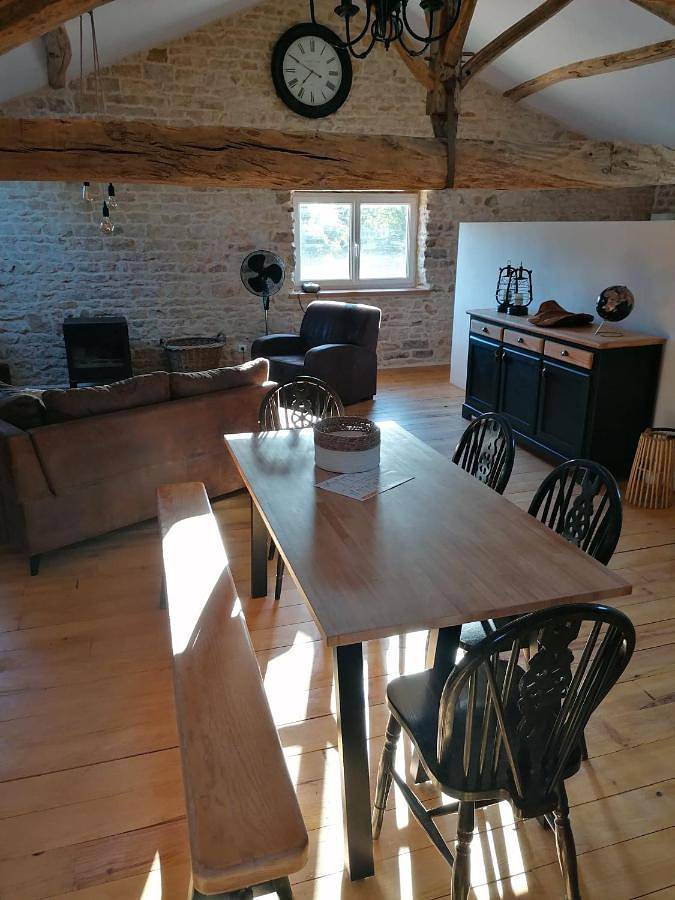 Appartement entier, Pays de Joie - Gite-Loft Le Piano in Montalembert, Région de Niort