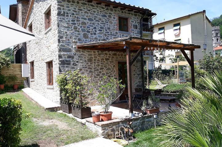 Holiday home for 4 people, with pool and garden - 1