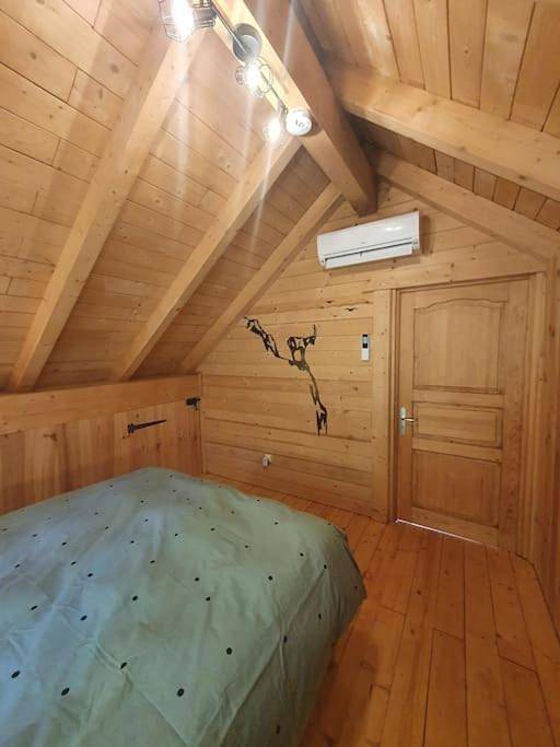 Gîte pour 6 personnes, avec terrasse ainsi que jardin et jacuzzi à Dommartin-lès-Remiremont - 3