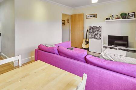 Entire apartment, Host & Stay | Nunnery Fields in Kent