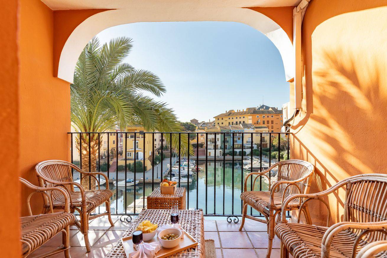 Ganze Wohnung, Casa Port Saplaya con terraza in Port Saplaya, Costa de Valencia