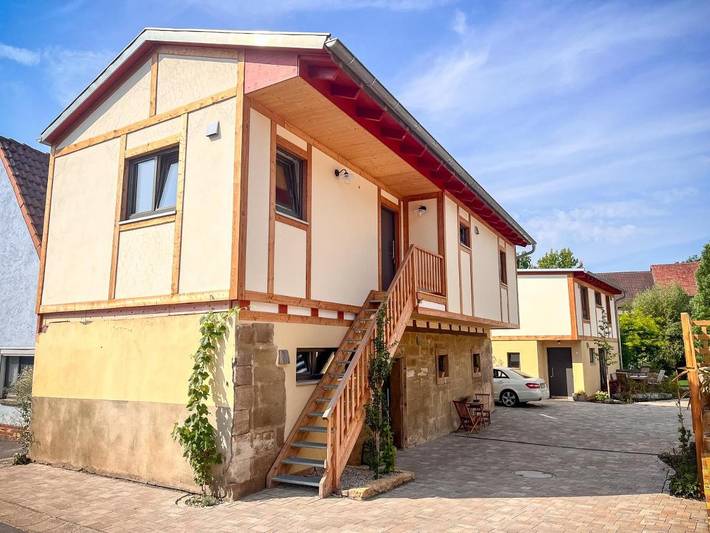 Ferienwohnung für 2 Personen, mit Terrasse und Garten sowie Sauna und Ausblick in Landkreis Haßberge