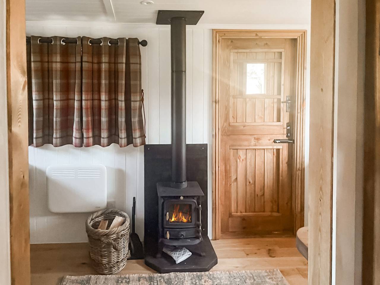 Entire apartment, Keldholme Shepherds Hut Two - Uk48621 in North Yorkshire