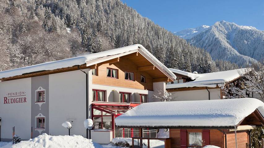 Gîte pour 6 personnes, avec terrasse et jardin à Gortipohl