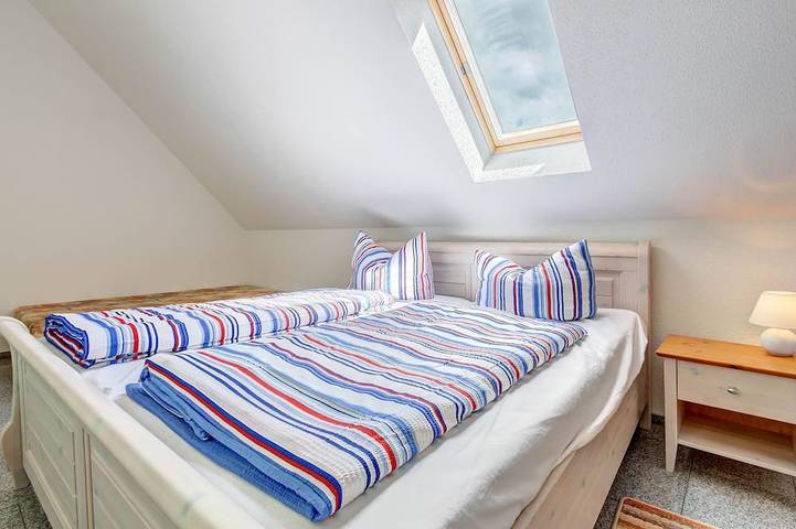 Appartement entier, Ostseewelle - Karlshagen, Holiday home at the Peenehafen in Karlshagen, Usedomer Norden