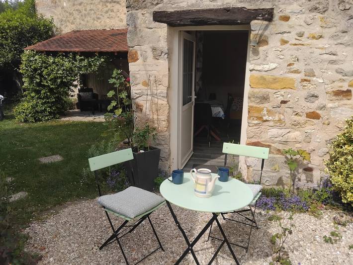 Gîte für 2 Personen, mit Garten und Terrasse - 1