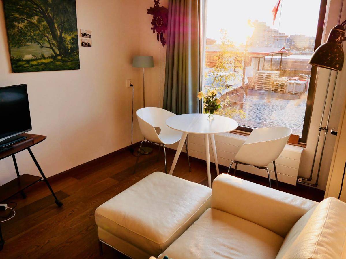 Deluxe Double Room with Shower in Dordrecht, Parc national De Biesbosch