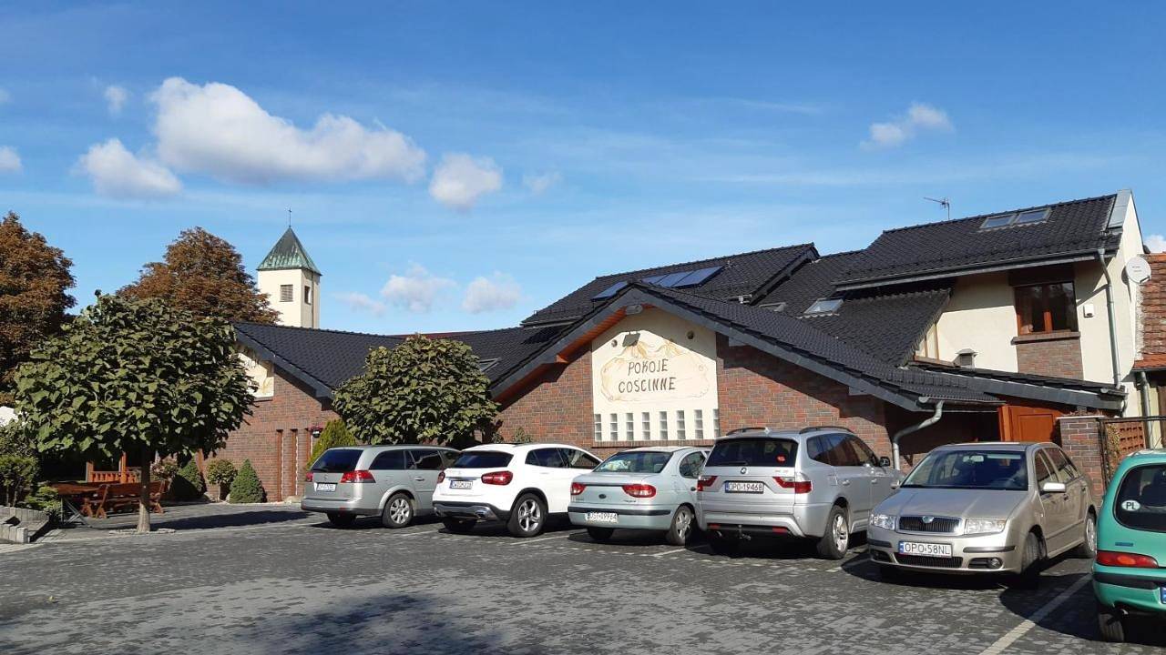 Twin Room with Shared Bathroom in Opole, Region Opole