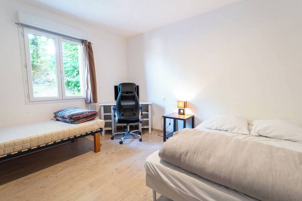 Gîte Cévennes de plein pied tout confort  avec piscine privative 12 pers in Branoux-les-Taillades, Parc national des Cévennes