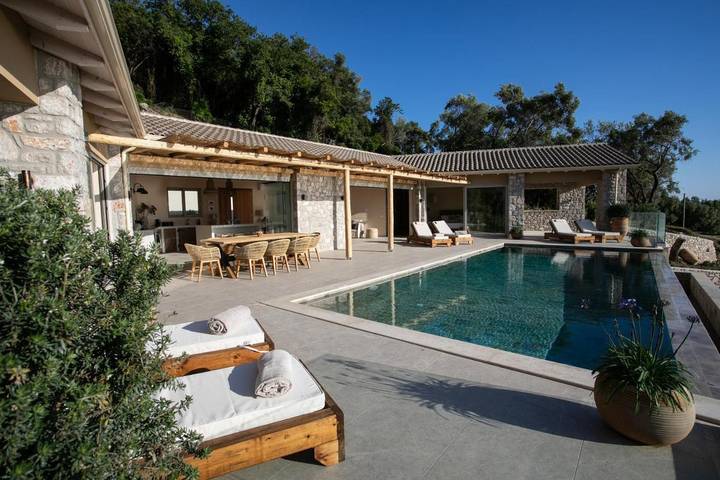Villa Elysium Parga Luxury detached property in private grounds in Sarakiniko Beach, Preveza regional unit