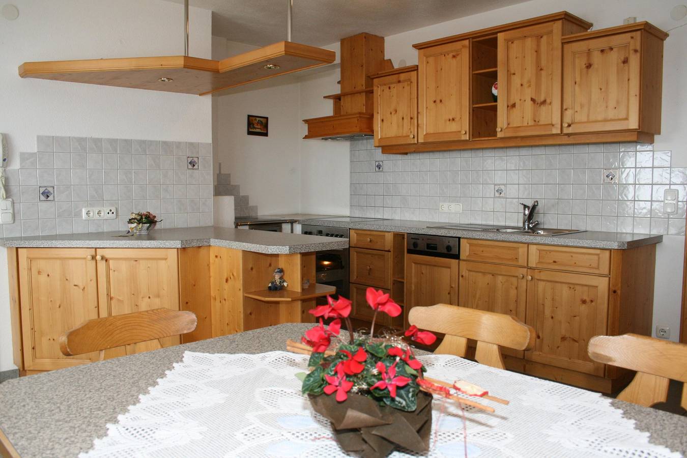 Ganze Ferienwohnung, Top 1 für 4-8 Personen in Kappl, Verwall