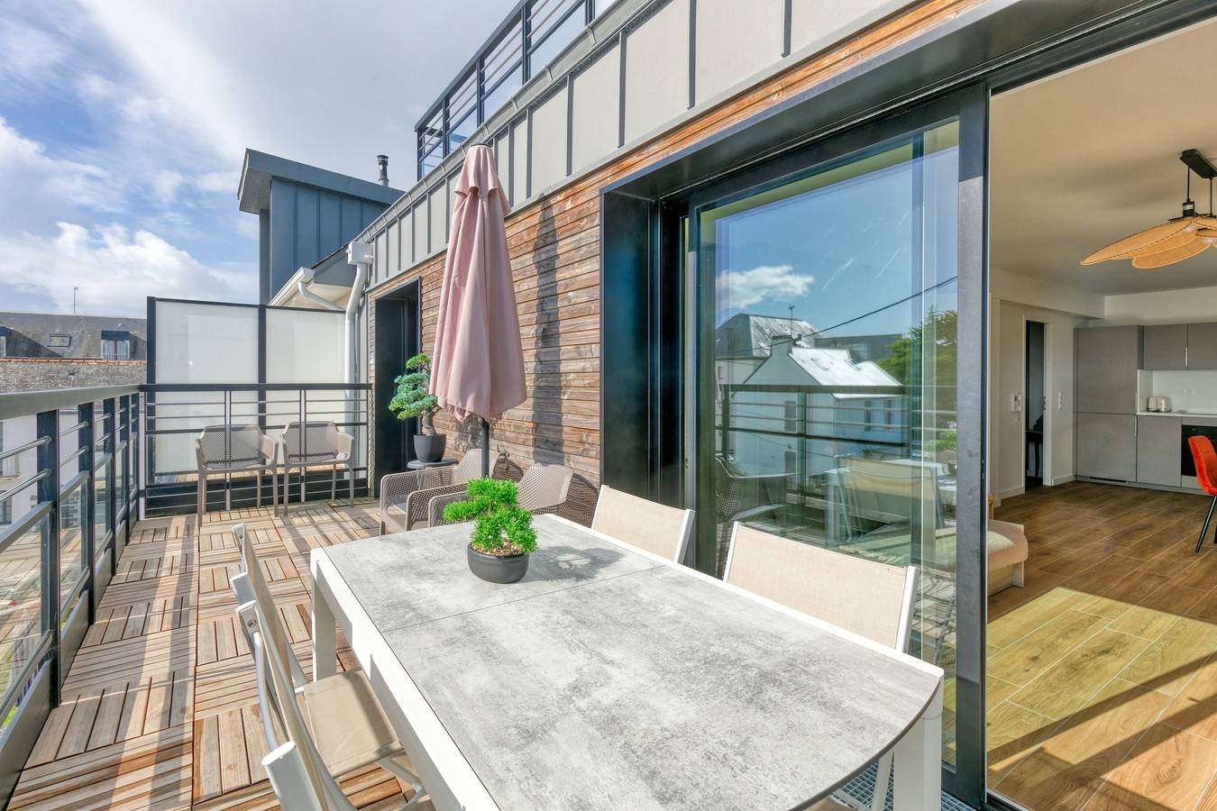 Appartement entier, Appartement 'Port Lin Proche Océan' avec Balcon et Wi-Fi in Le Croisic, Côte d'Amour