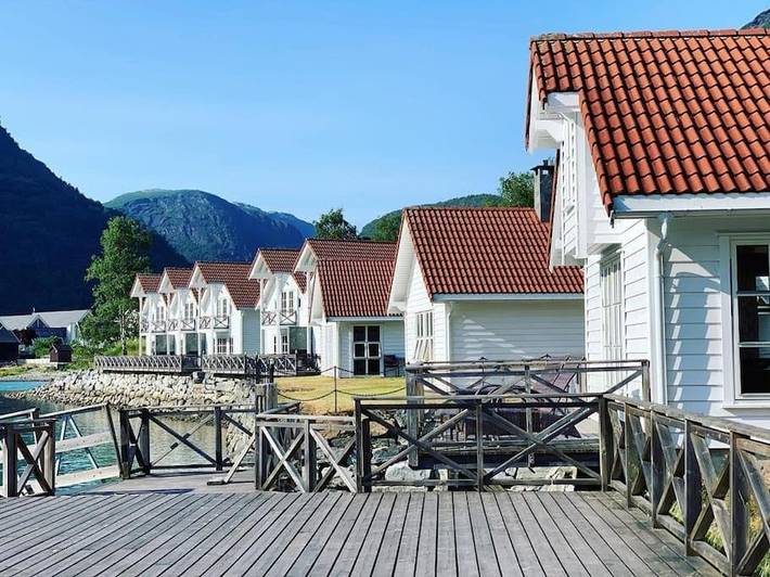 Ferienwohnung für 3 Personen, mit Seeblick und Ausblick sowie Balkon