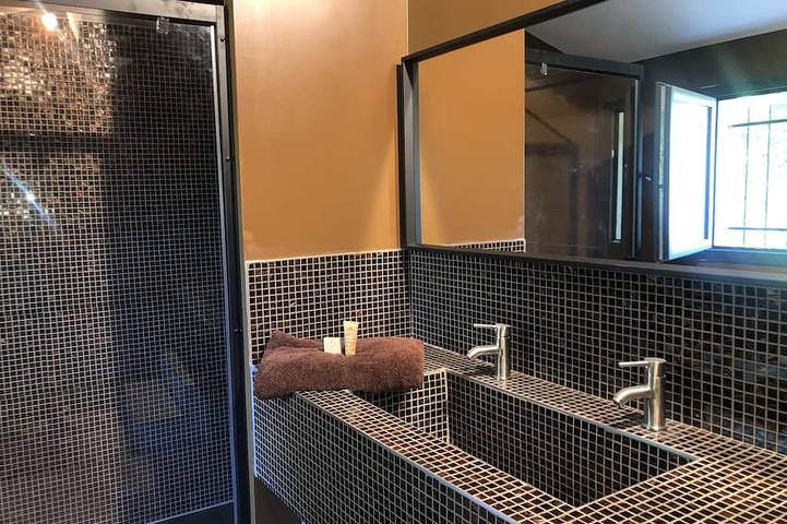 Location de vacances pour 6 personnes, avec Terrasse et Jardin à Dieulefit - 4