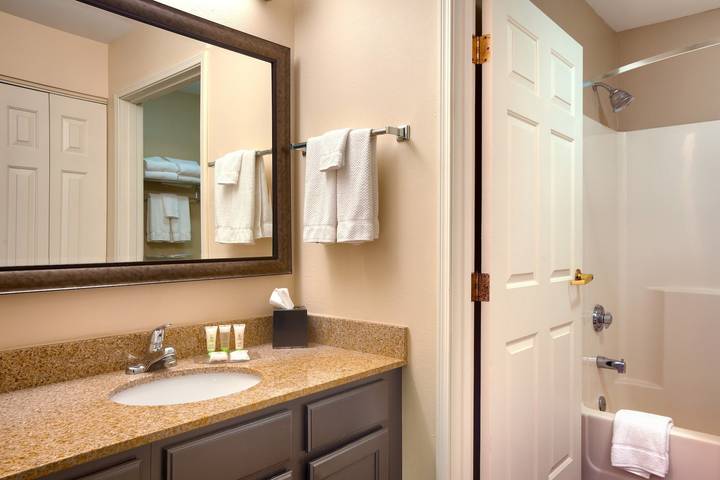 Estudio entero, Estudio para 4 personas con piscina in Peoria, Condado de Peoria